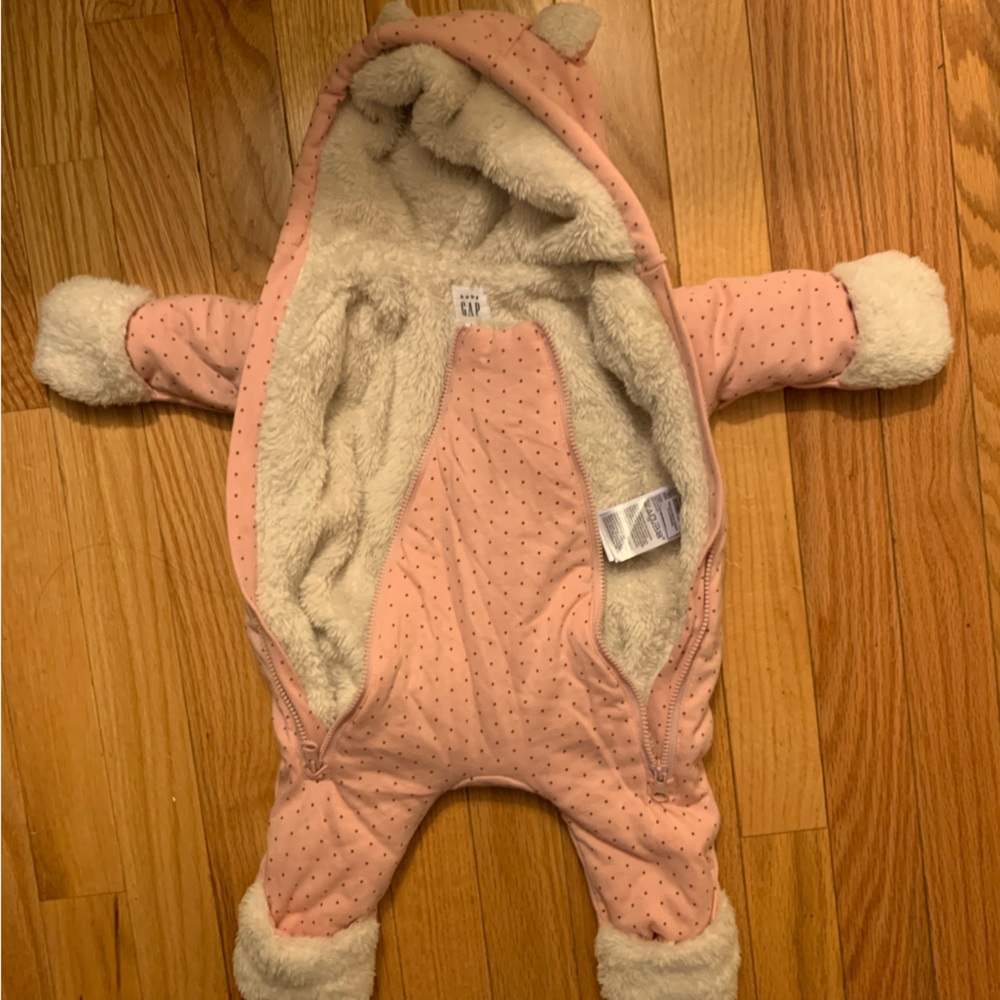Baby Gap furry one piece newborn EUC
